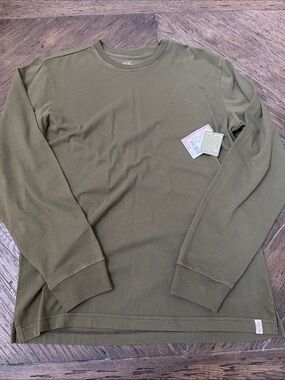 Old Ranch Men's Olive Long Sleeve Crewneck Shirt - Medium